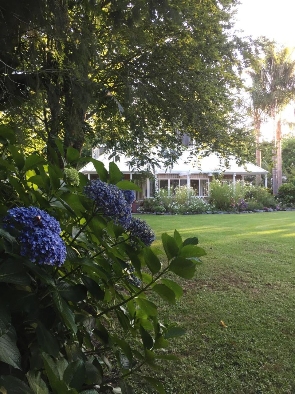 Columbus Cottage At 144 On Jones Omaha Extérieur photo